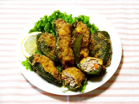 【小麦粉ふりふり】ピーマン肉づめ