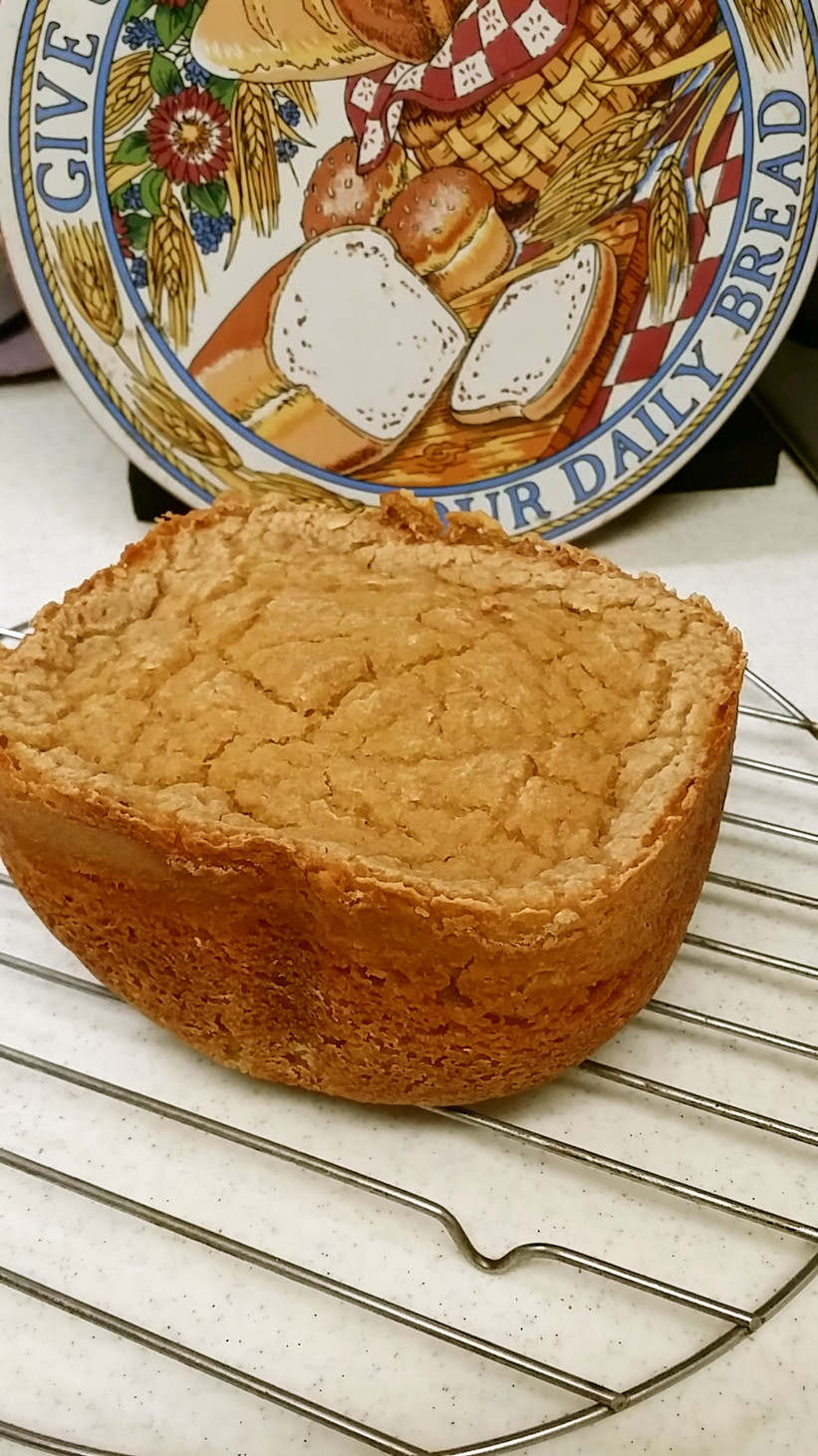 米粉100％グルテンフリーガリモチ食パンの画像