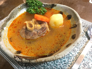ウズベキスタン♡伝統の骨付き肉のスープの写真