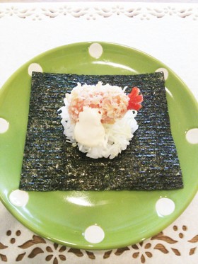 手まきごはん☆赤ウインナーのエビフライ風