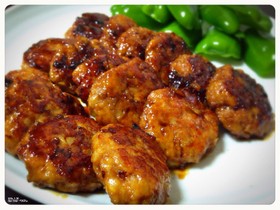 絶品!鶏ナンコツとレンコンのつくね照焼き