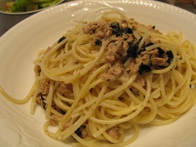 梅ツナパスタ