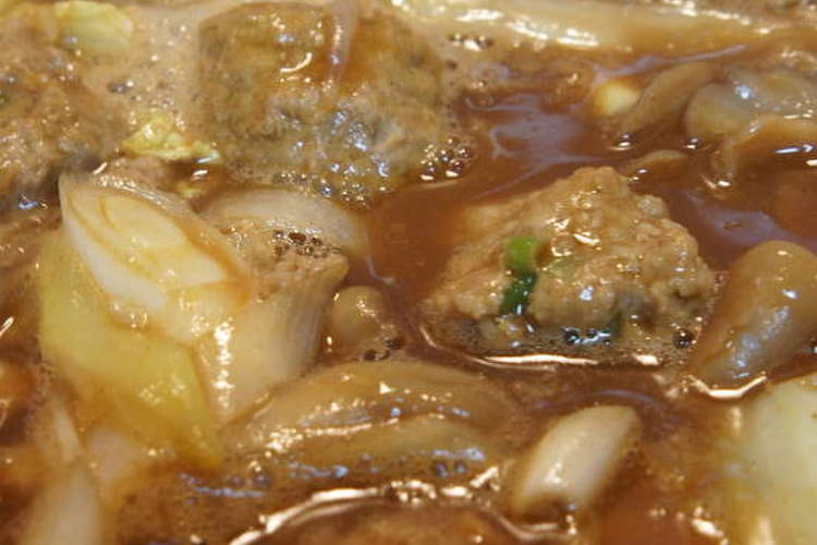 カレールー使用 肉団子入りカレー鍋 レシピ 作り方 By さつきa クックパッド 簡単おいしいみんなのレシピが361万品