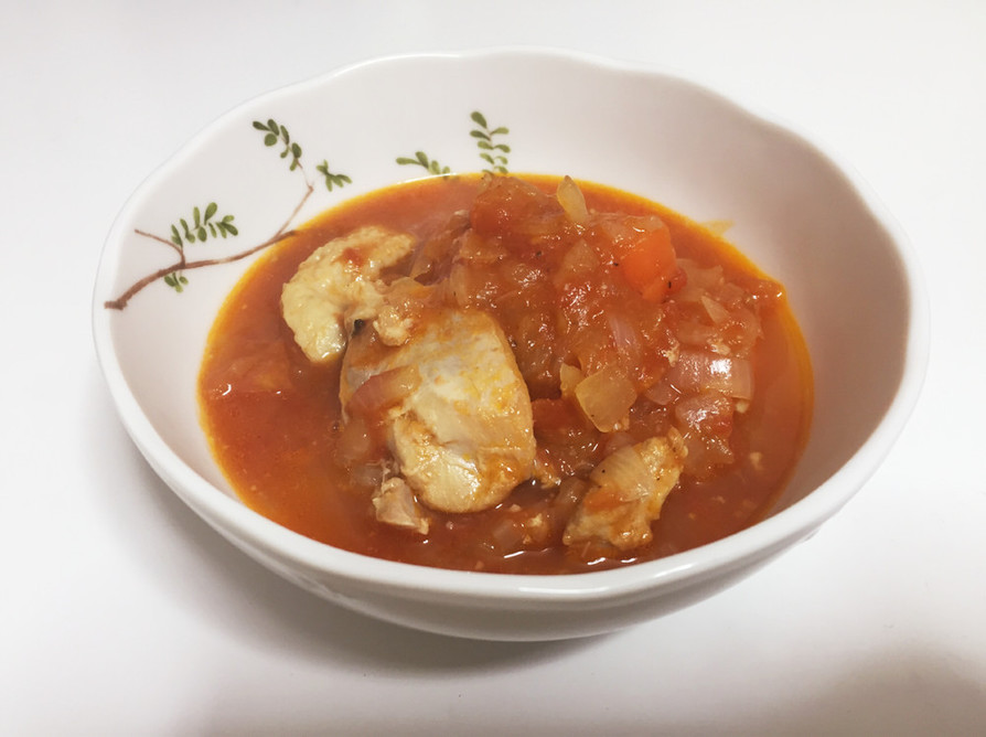 鶏とトマトのスープの画像
