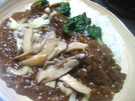 簡単、旨い!キノコカレー!