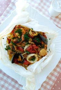 魚貝スパゲッティのカルトッチョ