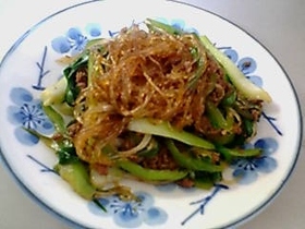 春雨とたっぷり野菜の炒め物