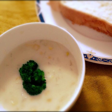 コーンto玉ねぎのポタージュスープの写真