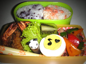 カラフル☆;:*:;☆;:パプ豚弁当