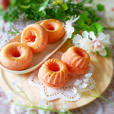 桜香る♡桜あんのふんわり焼きドーナツの写真