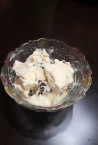 簡単 アイスクリーム バニラアイス