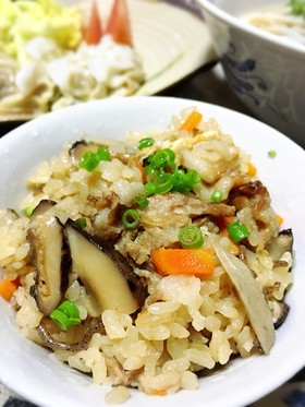 簡単!豚肉の味わい炊き込みご飯