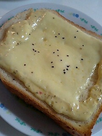 タルタルチーズトーストの写真