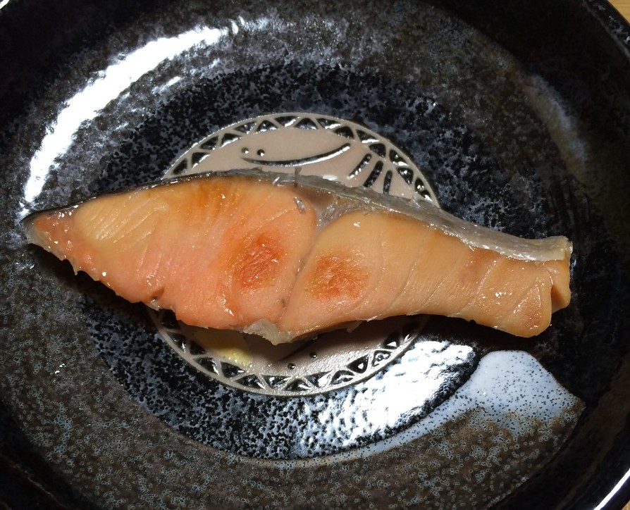 茹で鮭の画像