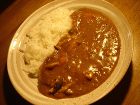 オージービーフ&豚軟骨のカレー