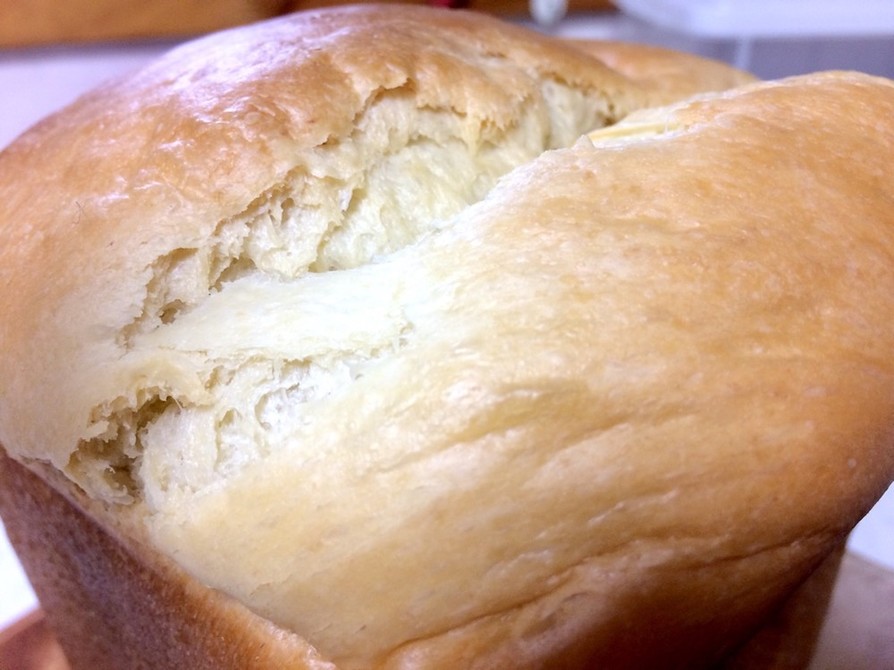 HBとは思えないデニッシュ高級食パンの画像