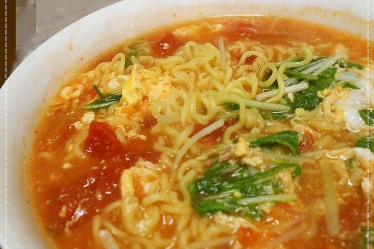 インスタントde 簡単トマトラーメン レシピ 作り方 By Rarararako クックパッド 簡単おいしいみんなのレシピが352万品