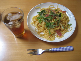 大葉にんにく醤油を使ったアサリのパスタ