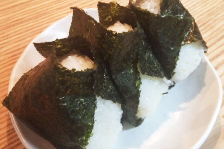 黄金比 おかかおにぎり レシピ 作り方 By 清蔵 クックパッド 簡単おいしいみんなのレシピが352万品