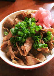 みんなが作ってる 牛丼 簡単 めんつゆ 3倍のレシピ クックパッド 簡単おいしいみんなのレシピが371万品