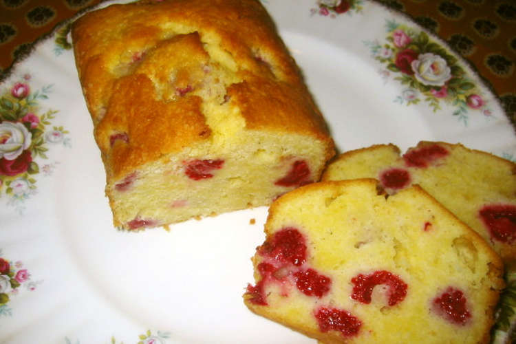 色も綺麗なラズベリーのバターケーキ レシピ 作り方 By みみーな クックパッド 簡単おいしいみんなのレシピが349万品
