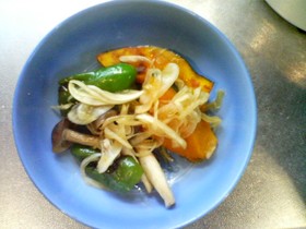 新たまねぎと焼き野菜のマリネ
