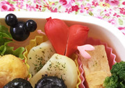 赤ウインナー♡ハートに矢♡の写真