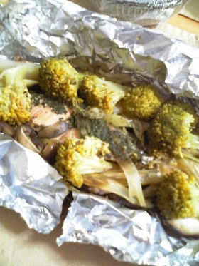 簡単*きのこたっぷりホイル焼き