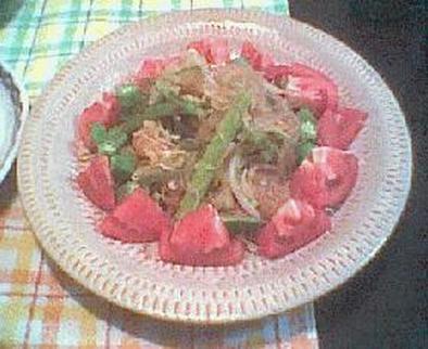 野菜がいっぱい♪中華風サラダの写真