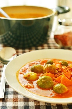 トルコの家庭料理☆芽キャベツと挽肉の煮物