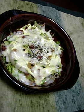 簡単♪キャベツ玉ねぎコンビーフ焼き