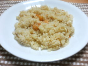 簡単!炊飯器で海老ピラフ
