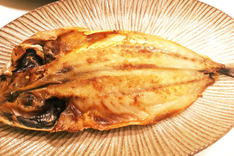 フライパンのみ シートやグリルなし焼き魚 レシピ 作り方 By Hassakumaro クックパッド 簡単おいしいみんなのレシピが361万品