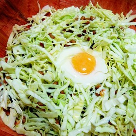 簡単★キャベツと納豆サラダ