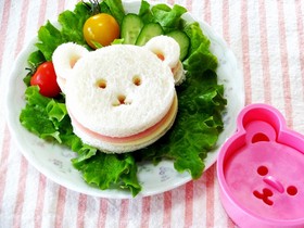 【食パン用抜き型】クマさんサンドイッチ