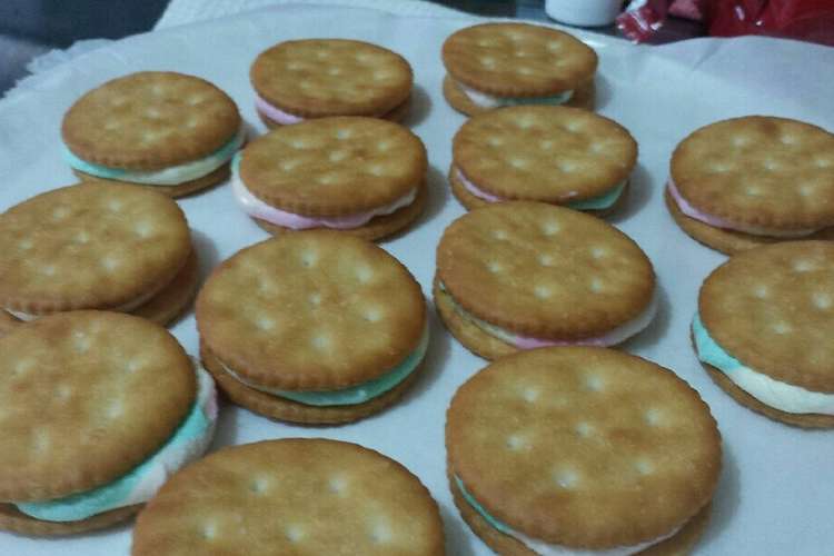 リッツとマシュマロの簡単おやつ レシピ 作り方 By え り ん こ クックパッド 簡単おいしいみんなのレシピが360万品