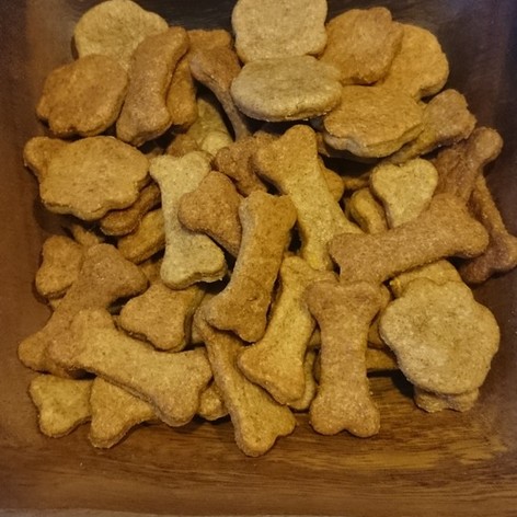 無添加砂糖不使用 全粒粉クッキー犬 