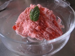 イチゴアイスクリームの画像
