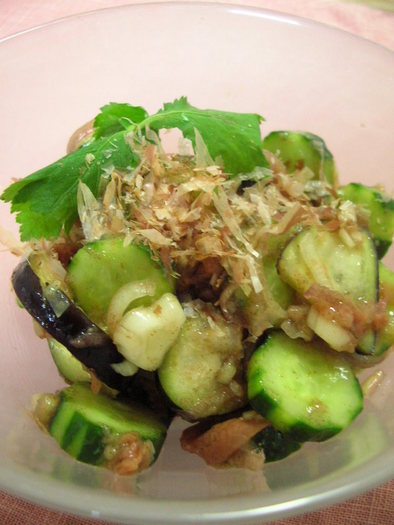 夏野菜で箸休め◆ノンオイル梅味であっさりの写真