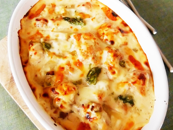 うどとチキンのみそ風味グラタン