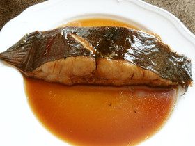 フライパンでひらめの煮つけ