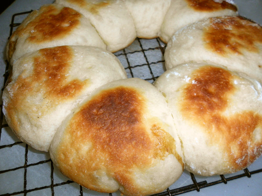 フライパンでパン作り　画期的！超簡単！の画像