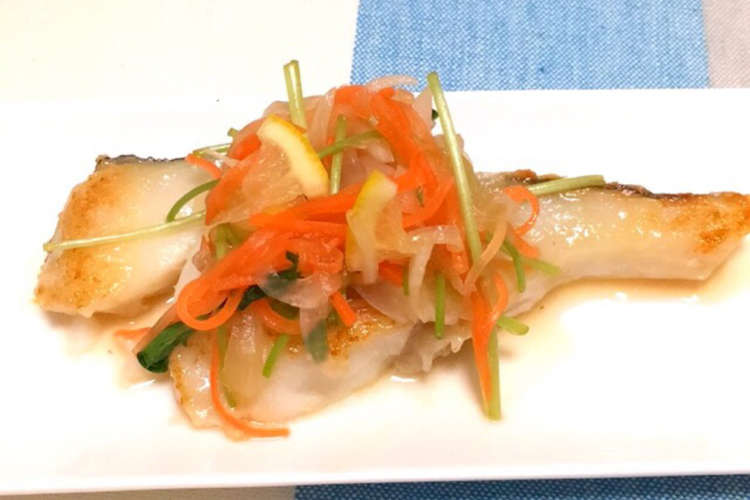 簡単 タラのムニエル南蛮漬け風 レシピ 作り方 By まぴぽん クックパッド 簡単おいしいみんなのレシピが361万品