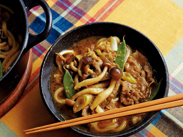 鍋焼きカレーうどん