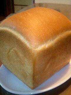 国産準強力粉でもっちり食パン。の画像