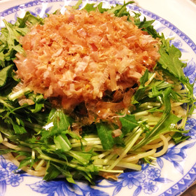 麺茹で以外火を使わないツナと水菜のパスタ