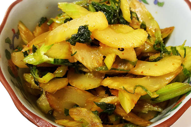 セロリだけで簡単 ピリ辛めちゃうま炒め レシピ 作り方 By 空猫 クックパッド 簡単おいしいみんなのレシピが354万品