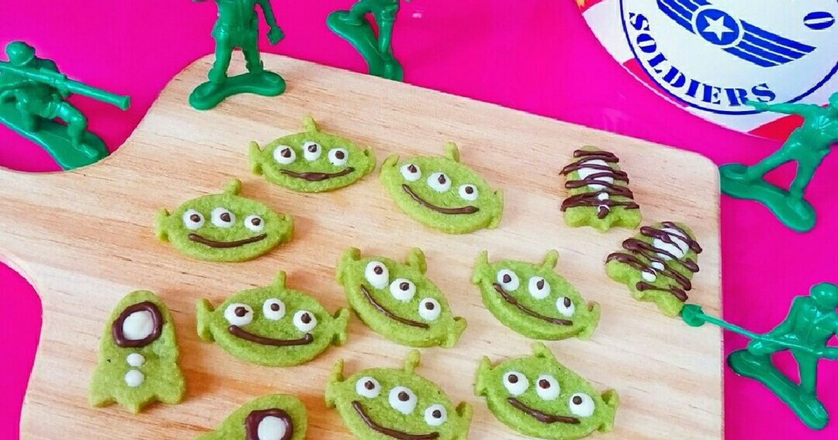 リトルグリーンメン エイリアンクッキー レシピ 作り方 By ちかせんせい クックパッド 簡単おいしいみんなのレシピが355万品
