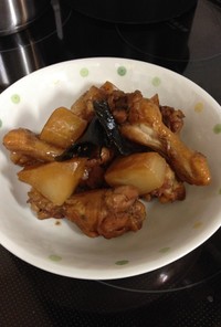 簡単骨付き肉with昆布煮