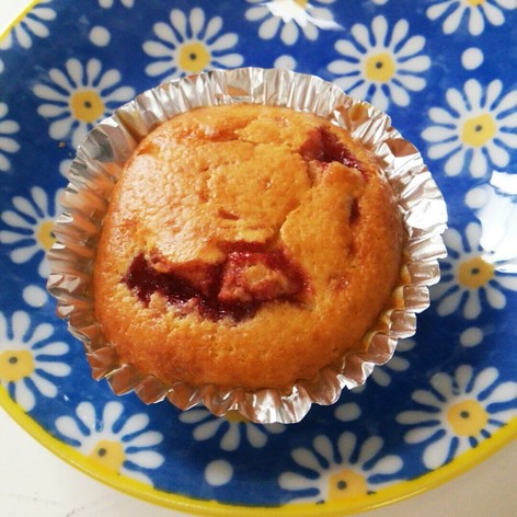 【簡単】自家製苺ジャムのマーブルケーキ♡